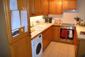 Kitchen- click for photo gallery